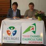 Nicole Le Peih, présidente de Rés'Agri 56 et Laurent Kerlir, présidente de la Chambre d'agriculture du Morbihan.